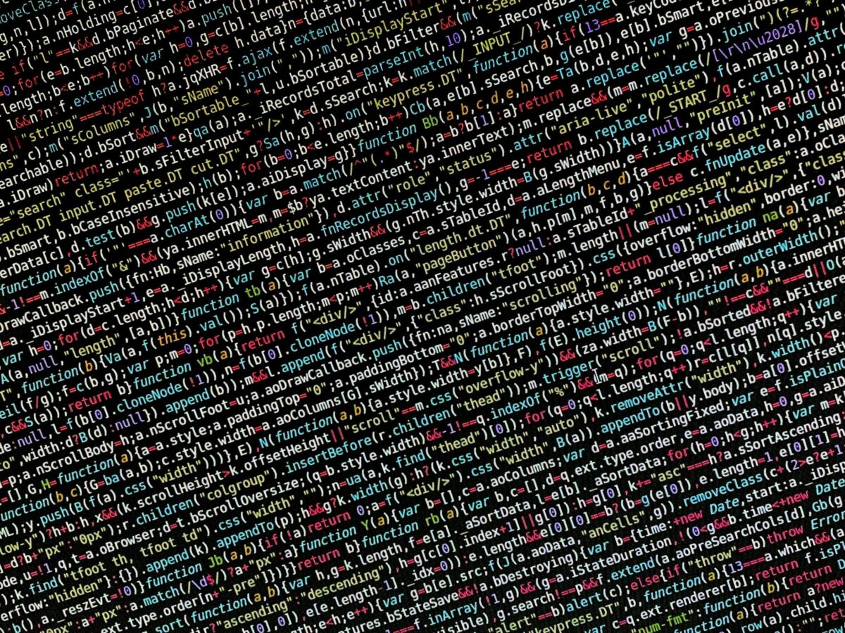 DREPTURILE OMULUI IN ERA DIGITALA